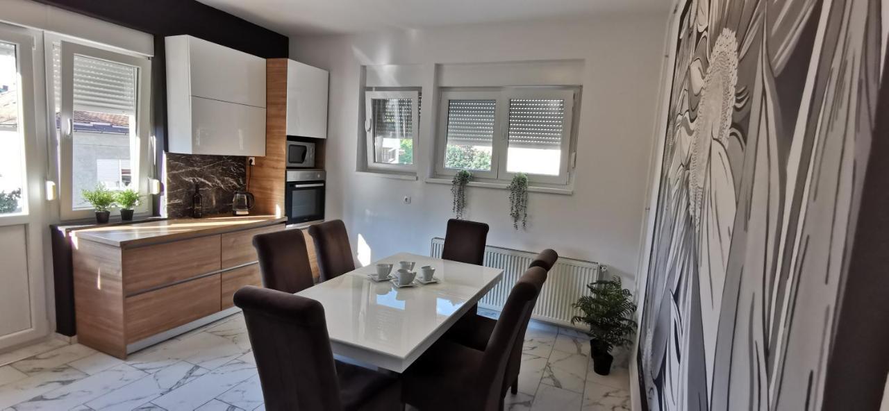 Apartman Wolf Вараждин Экстерьер фото
